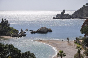 Taormina Mare Appartamento 300 Metri dal Mare Giardini Naxos